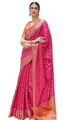 Picture of Women's Patola Silk Saree With Unstitched Boluse Piece